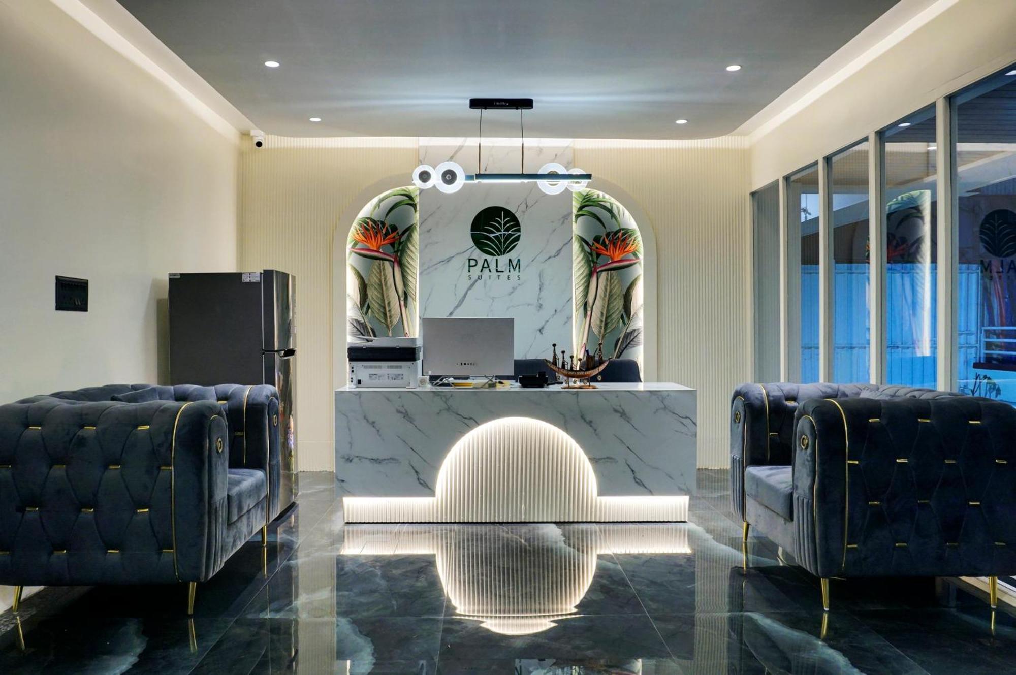 Palm Suites Baner- Indian Nationals Only Pune Exteriör bild