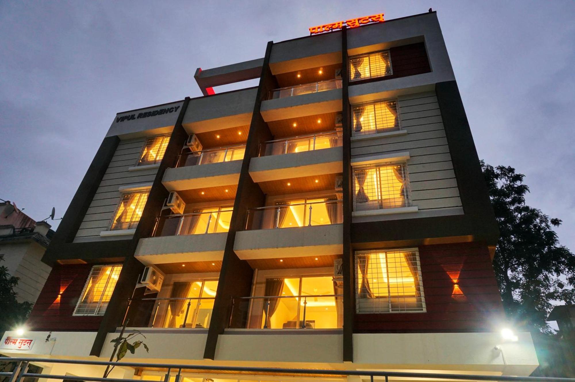 Palm Suites Baner- Indian Nationals Only Pune Exteriör bild